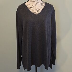 V-neck Athetic Sweater